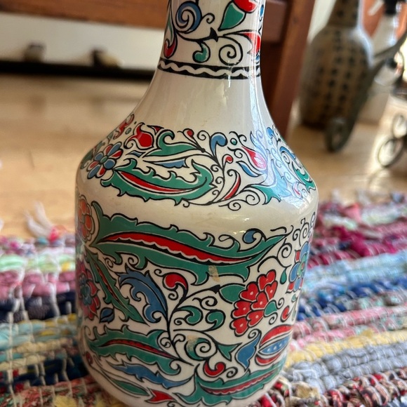 Rare Metaxa Red and Blue Ceramic Art Vase with Floral Motifs 10" - Picture 2 of 15